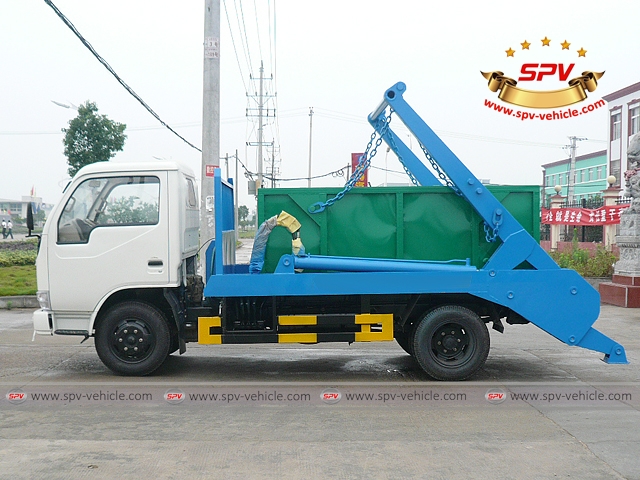 Side view of 4 CBM Skip Loader - Dongfeng Side view of 4 CBM Skip Loader - Dongfeng